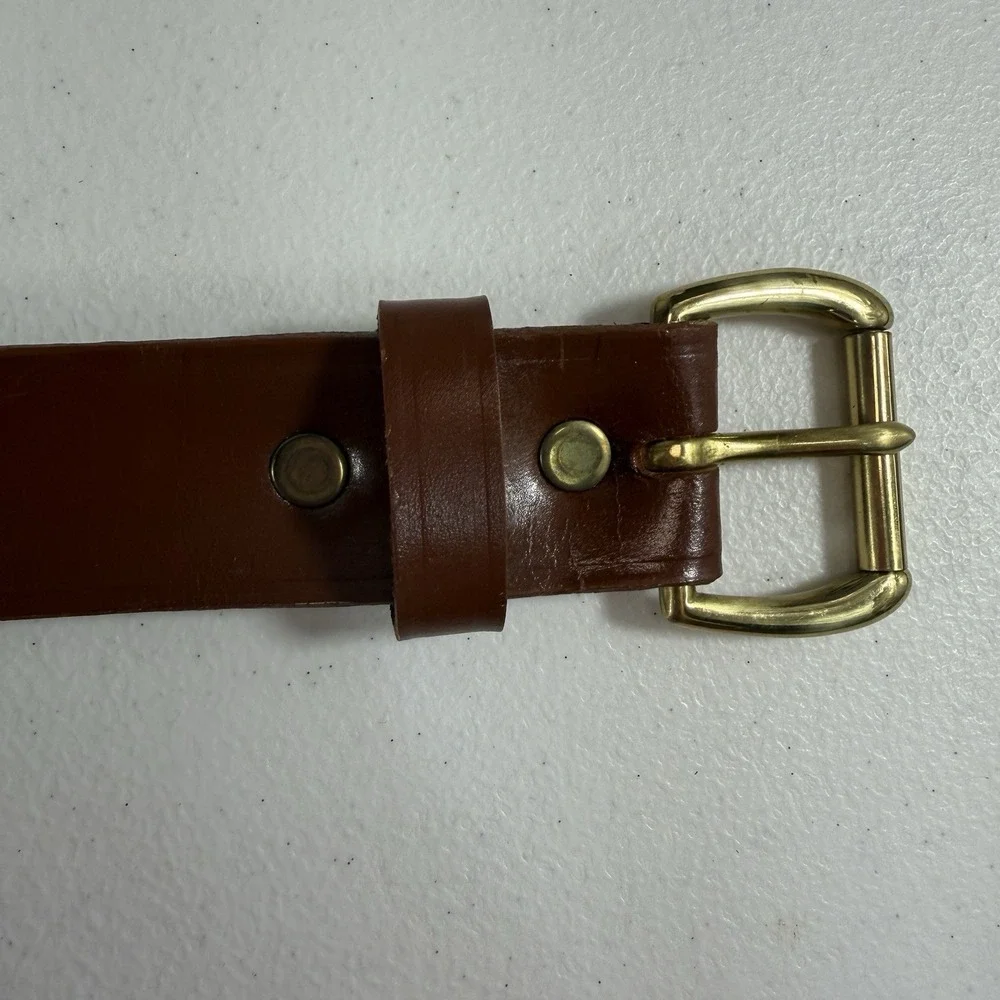 L.L. Bean Belt Men's‎ Size 46 Genuine Cowhide Leather Brown Brass Buckle USA